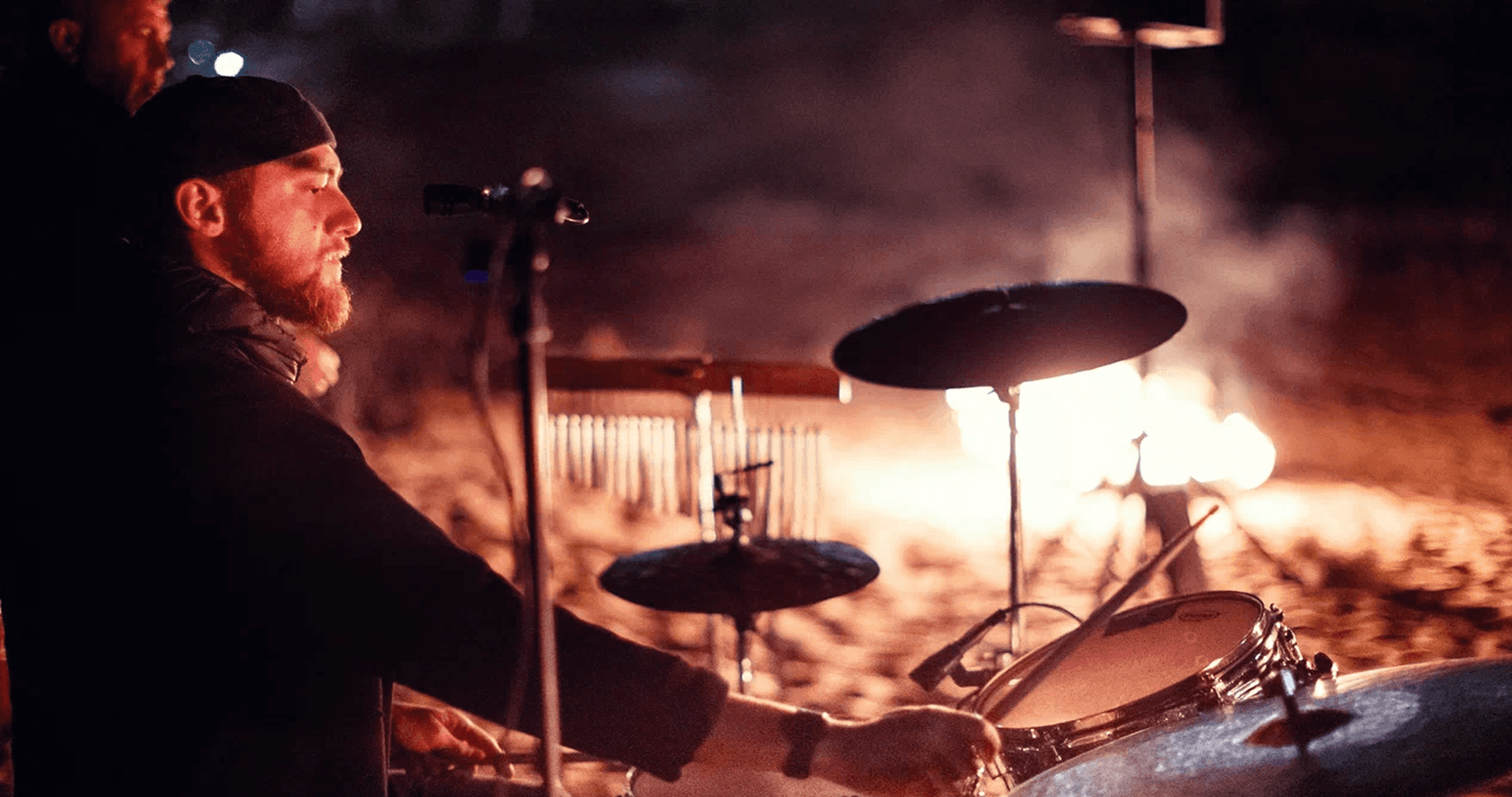 Музыка у костра